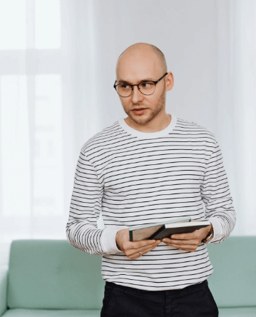 Testimonial portrait photo for Morgan